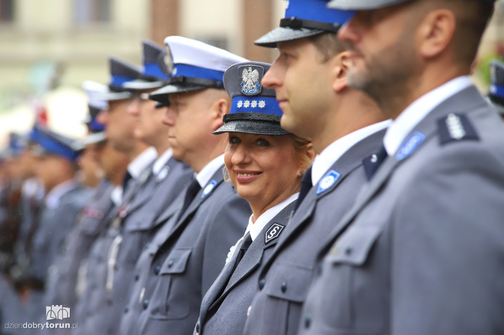 Obchody święta policji na starówce