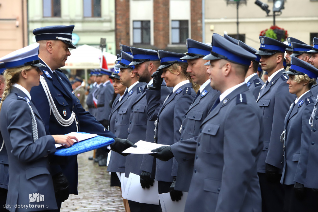 Obchody święta policji na starówce