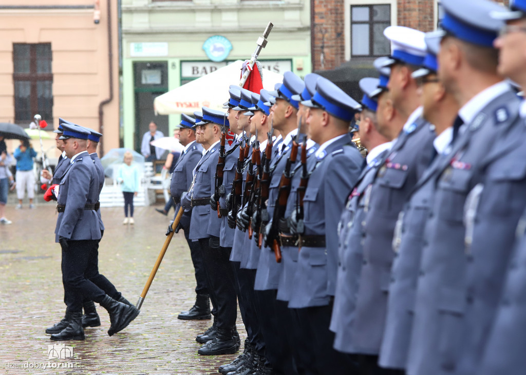 Obchody święta policji na starówce