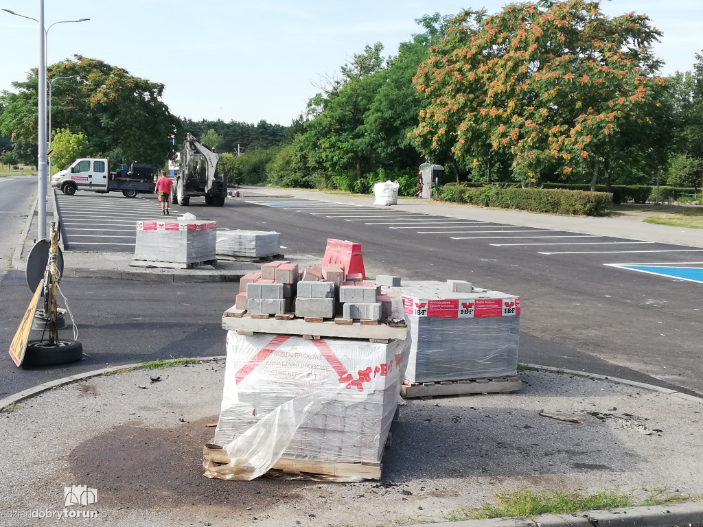Nowy parking przy ul. Łyskowskiego 3