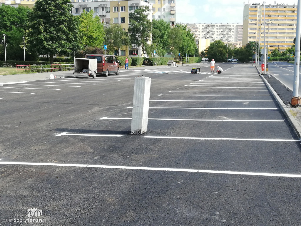 Nowy parking przy ul. Łyskowskiego 3
