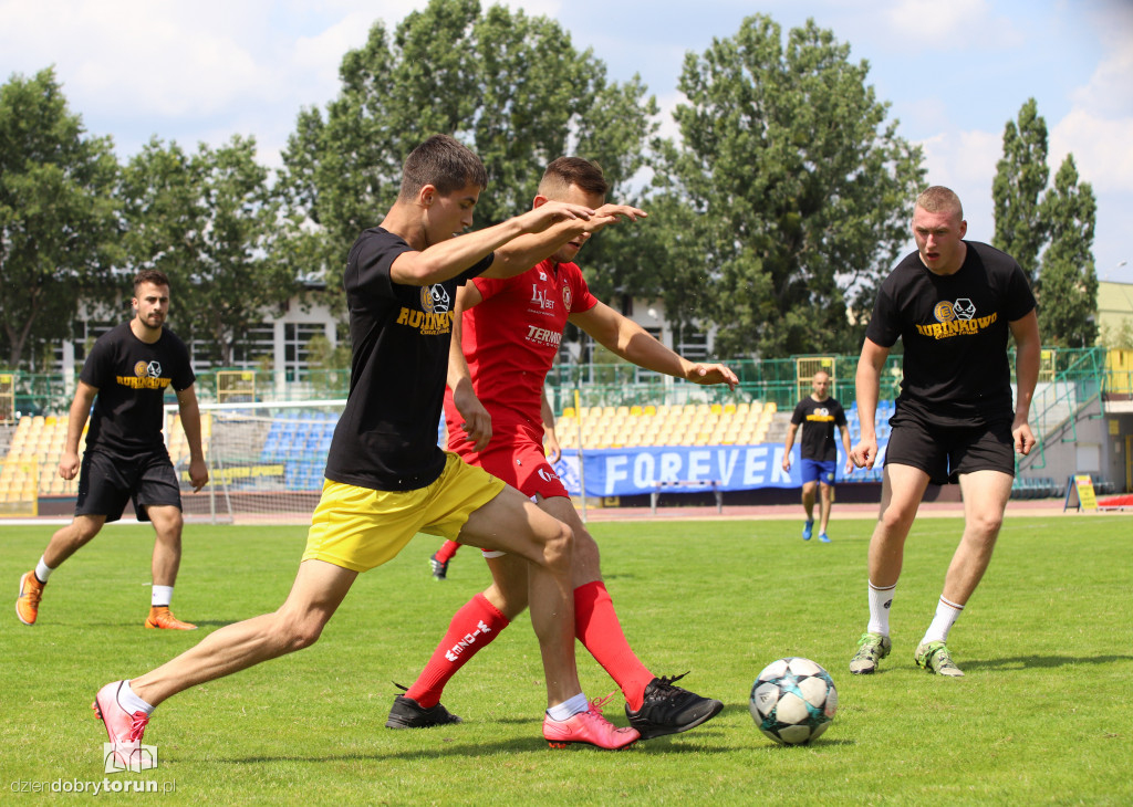 Mucha Cup - turniej kibiców Elany