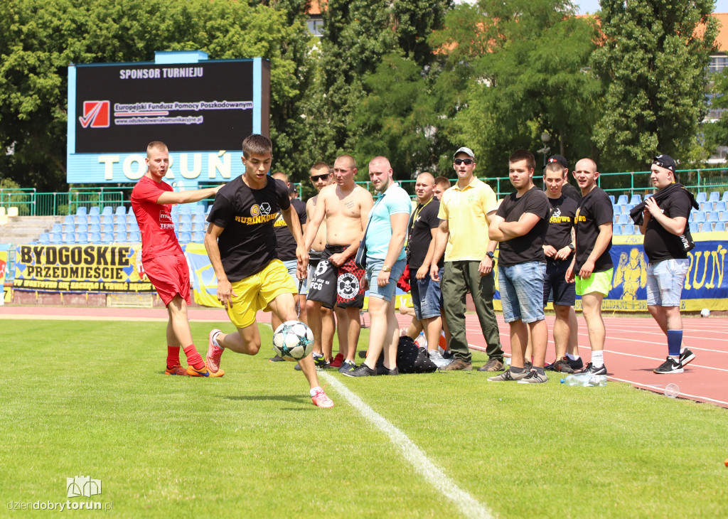 Mucha Cup - turniej kibiców Elany