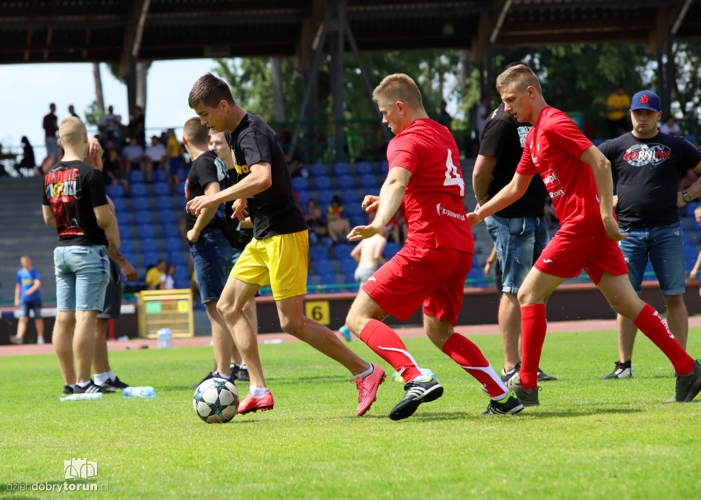 Mucha Cup - turniej kibiców Elany