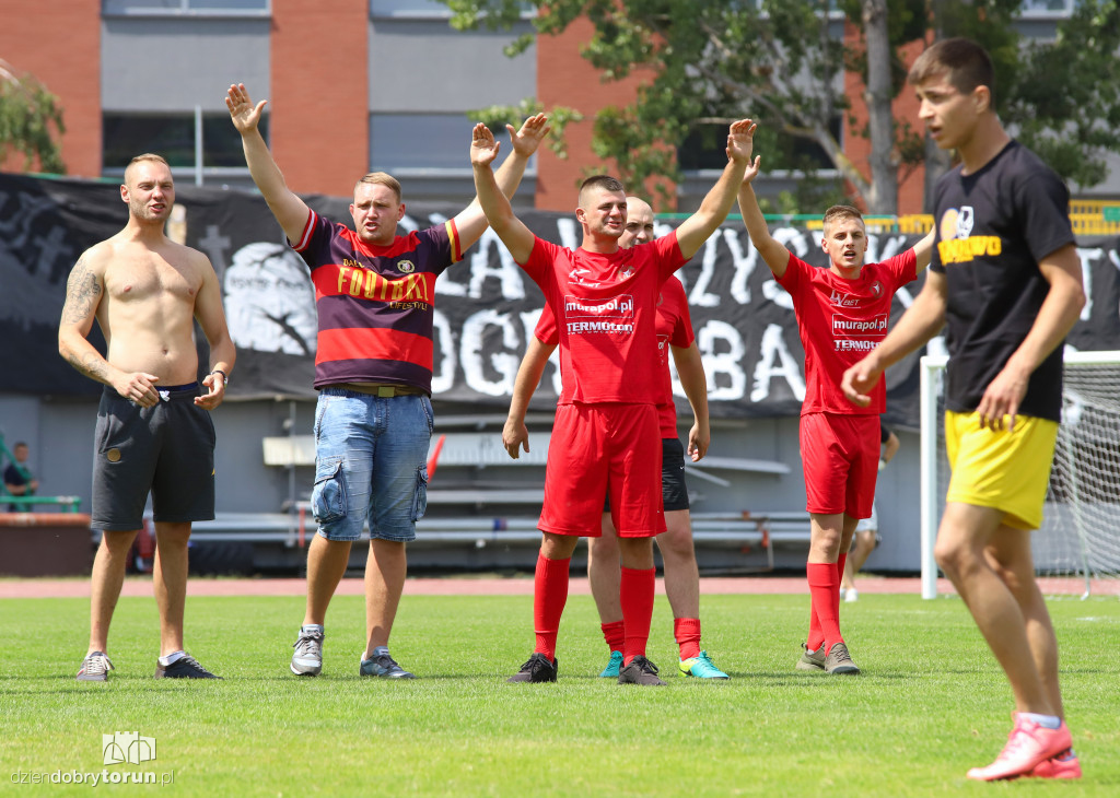 Mucha Cup - turniej kibiców Elany