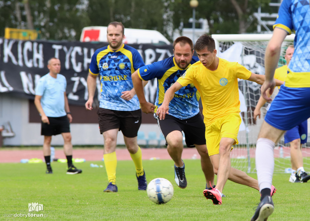 Mucha Cup - turniej kibiców Elany