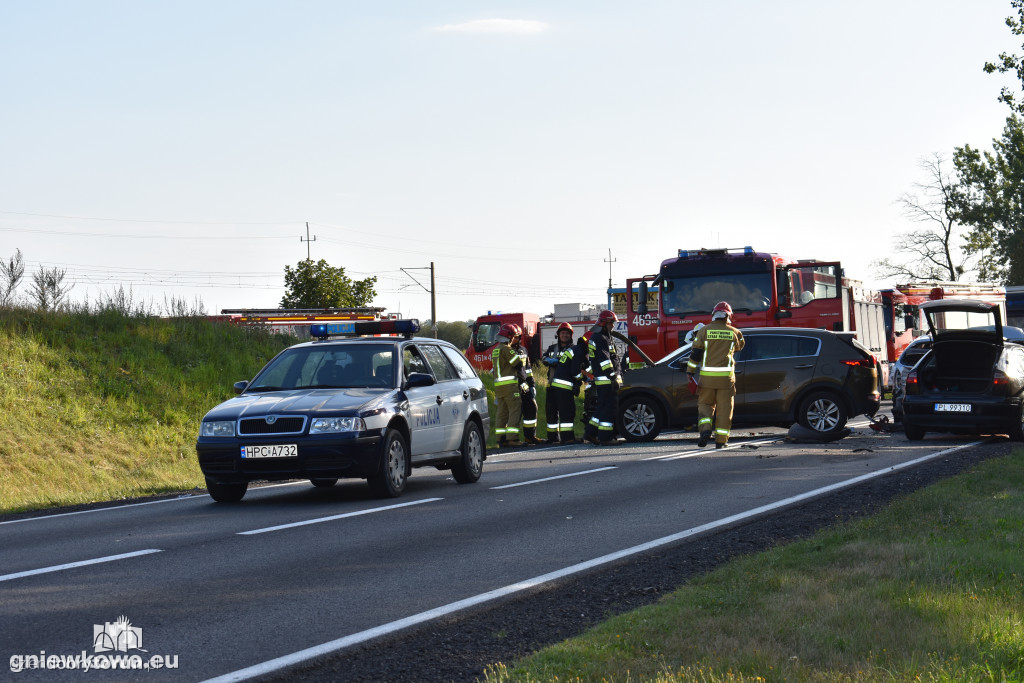 Groźny wypadek na DK15 koło Suchatówki