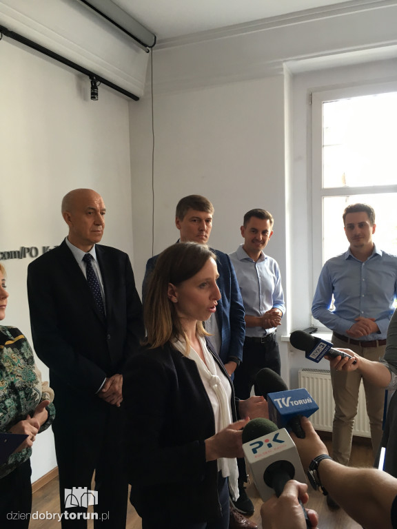Konferencja prasowa KO przed wyborami