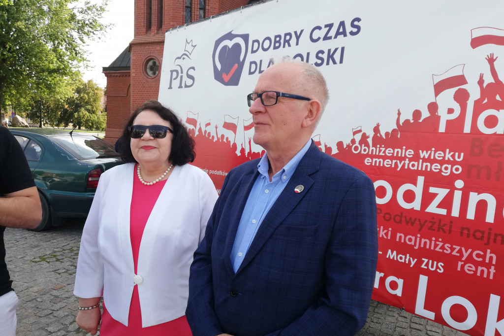 Konferencja prasowa PiS przed wyborami