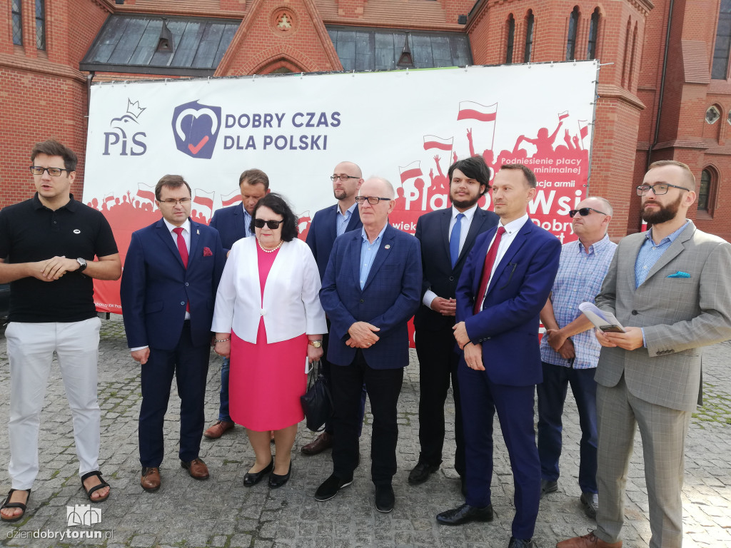 Konferencja prasowa PiS przed wyborami