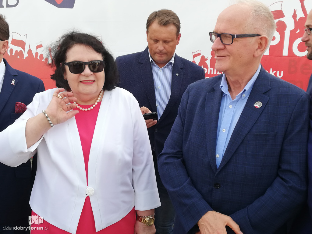 Konferencja prasowa PiS przed wyborami