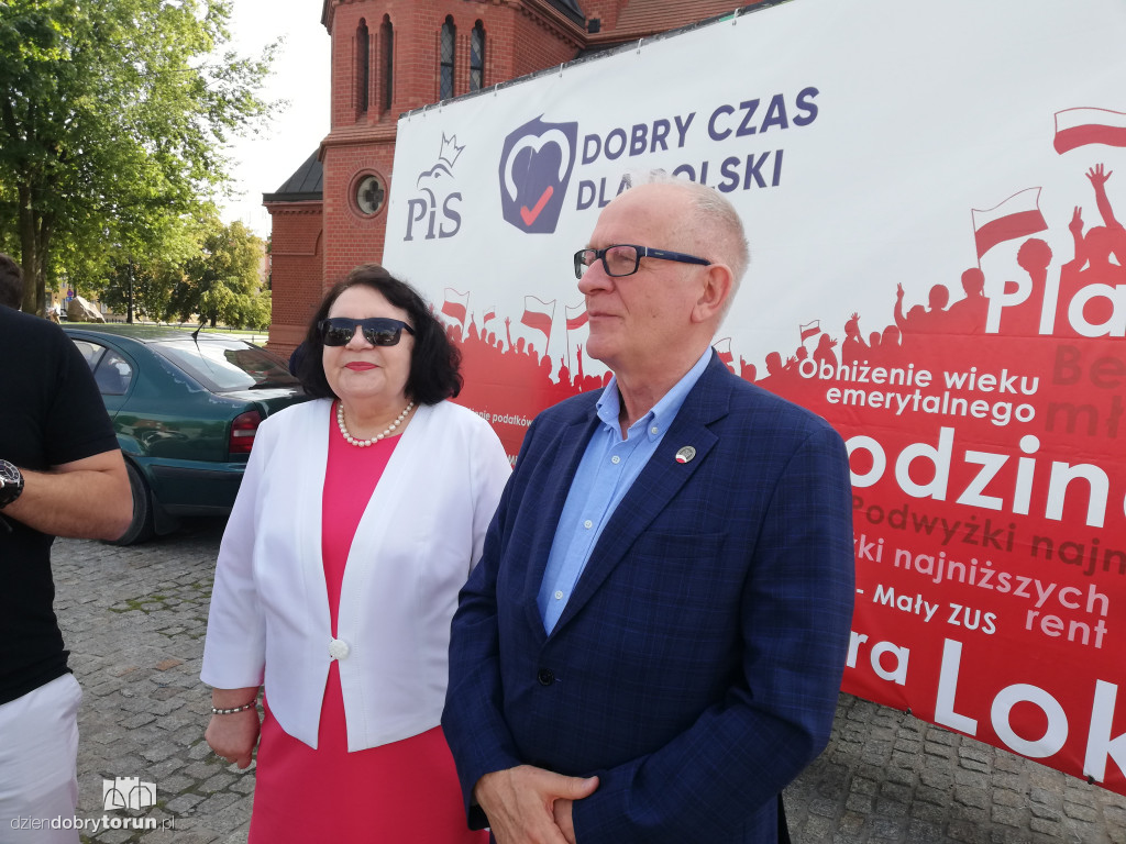 Konferencja prasowa PiS przed wyborami