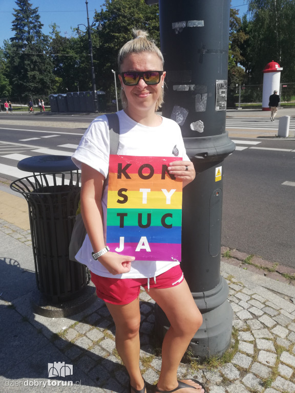 KOD manifestował przed CKK Jordanki