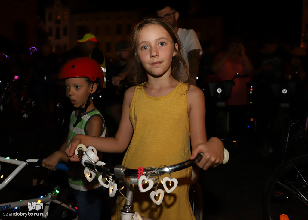Świetlna rowerowa masa krytyczna