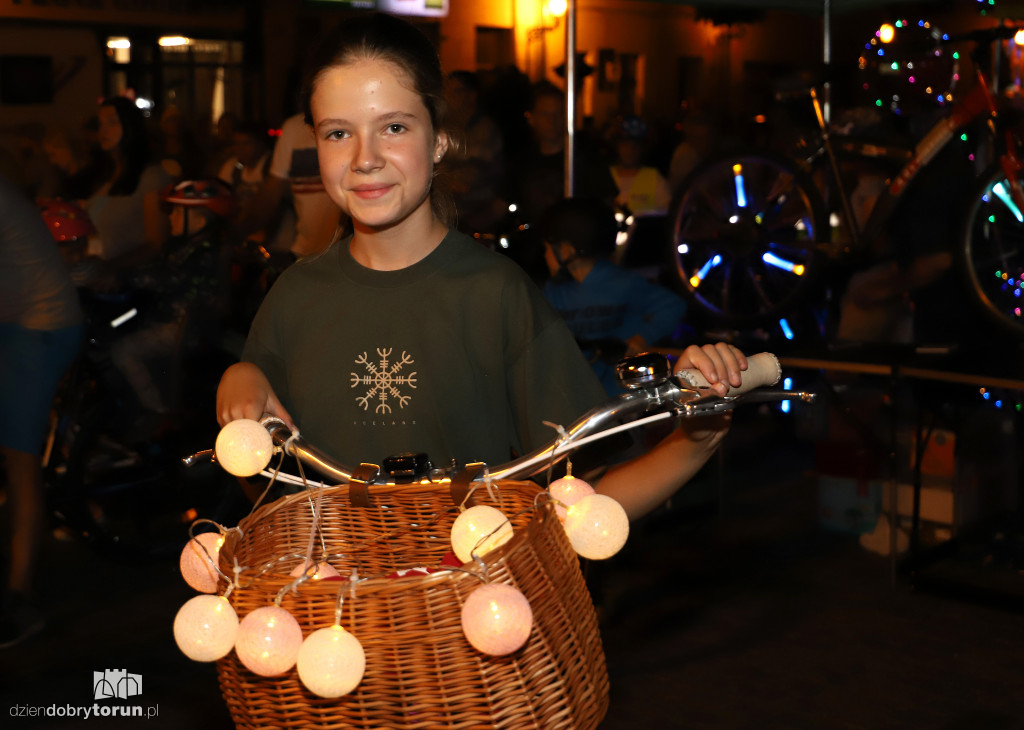Świetlna rowerowa masa krytyczna