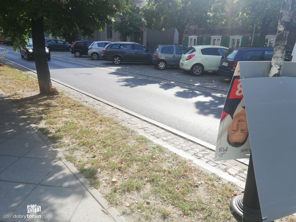 Co się stało z plakatami Mariusza Kałużnego?