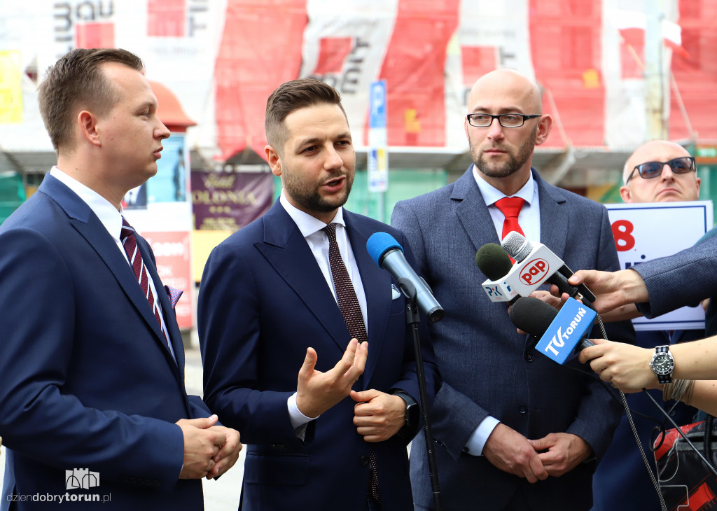 Konferencja PiS w Toruniu