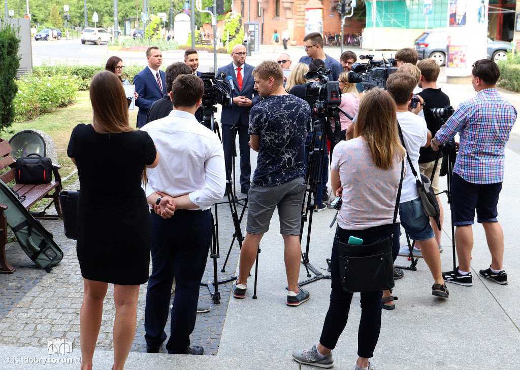 Konferencja PiS w Toruniu