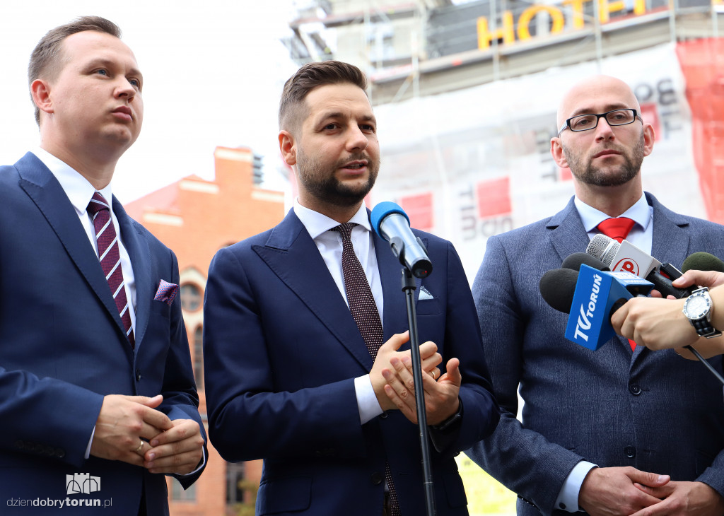 Konferencja PiS w Toruniu