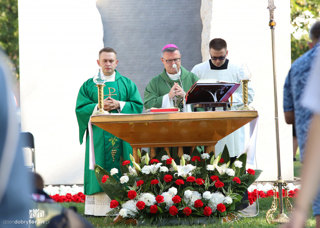 Msza polowa w intencji ofiar II wojny światowej