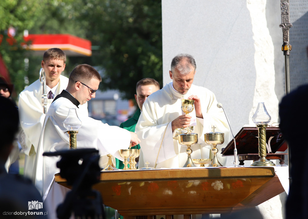 Msza polowa w intencji ofiar II wojny światowej