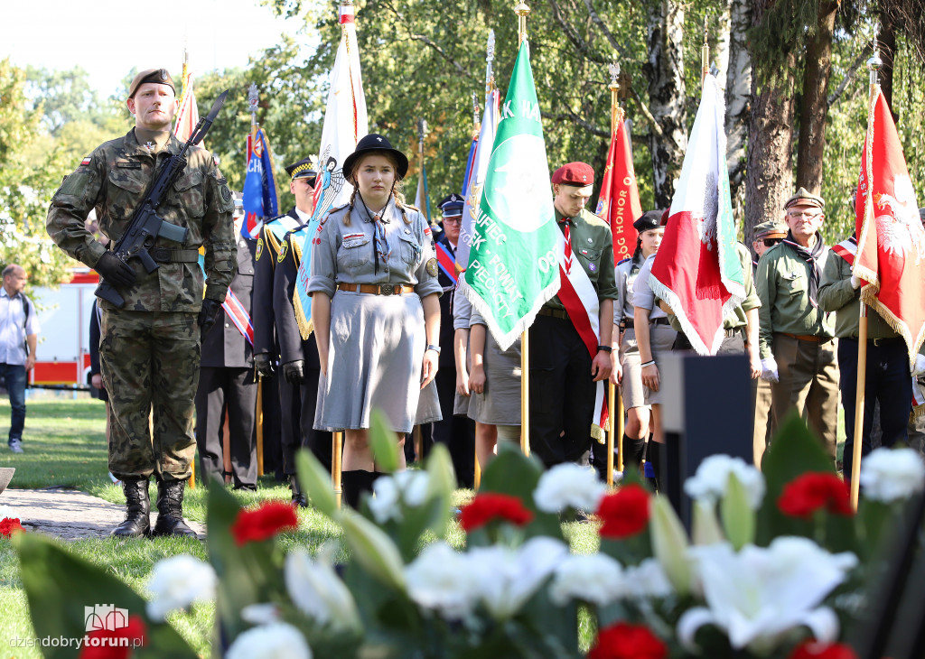 Uroczystości wojskowe w rocznicę wybuchu II wojny światowej
