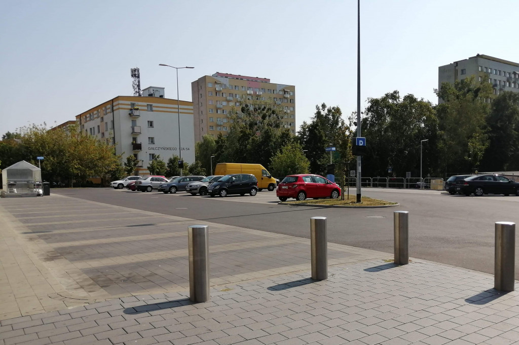 Płatny parking przy Kauflandzie
