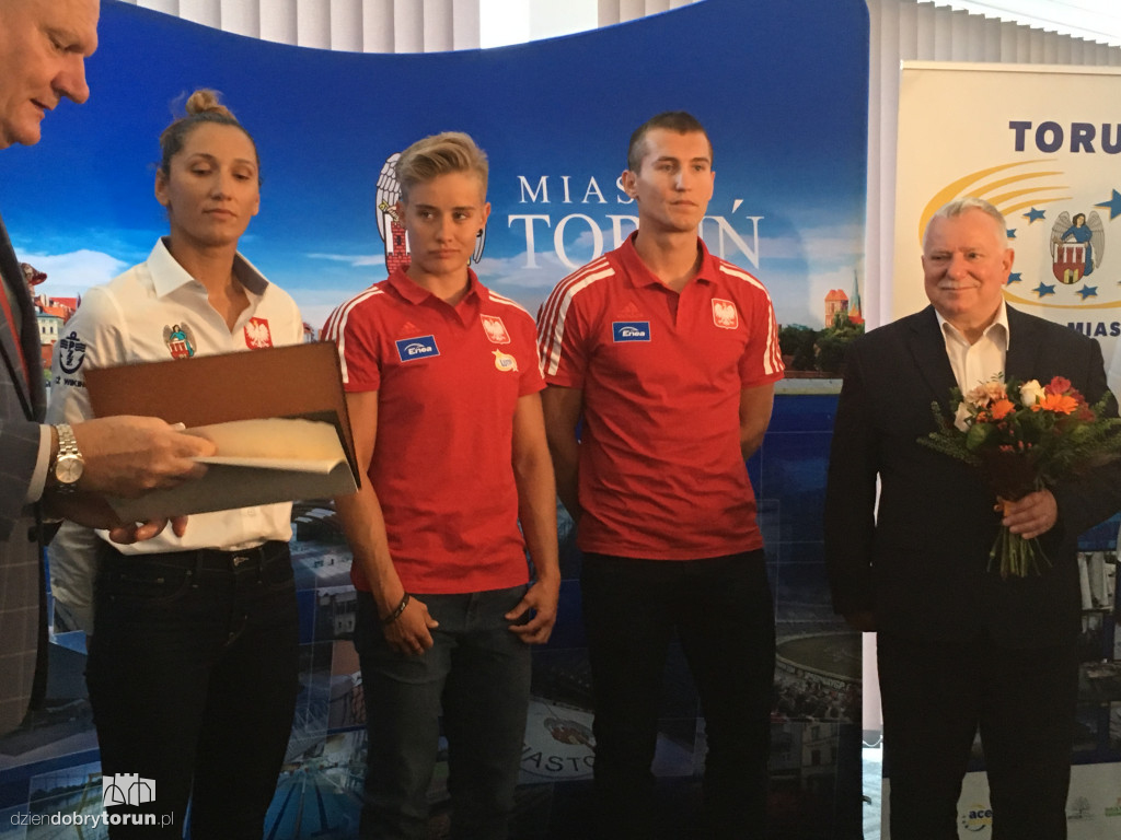 Konferencja prasowa z olimpijczykami