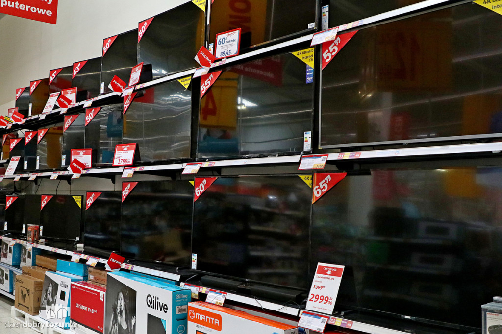 Ciche godziny w hipermarkecie Auchan