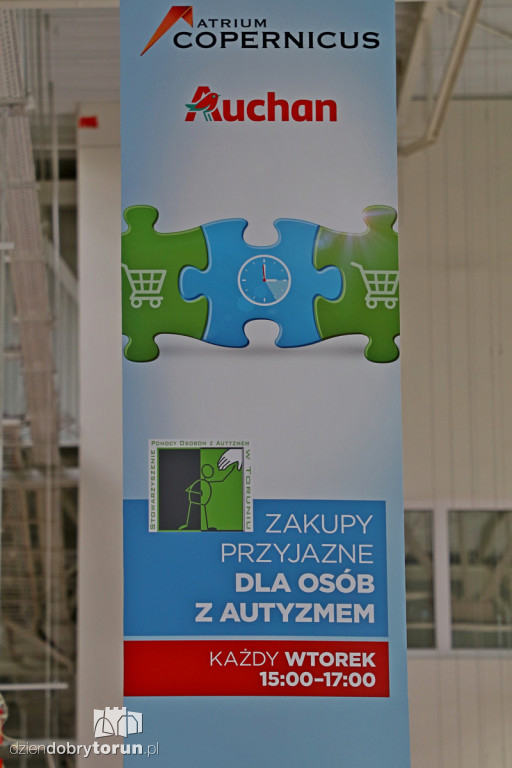 Ciche godziny w hipermarkecie Auchan