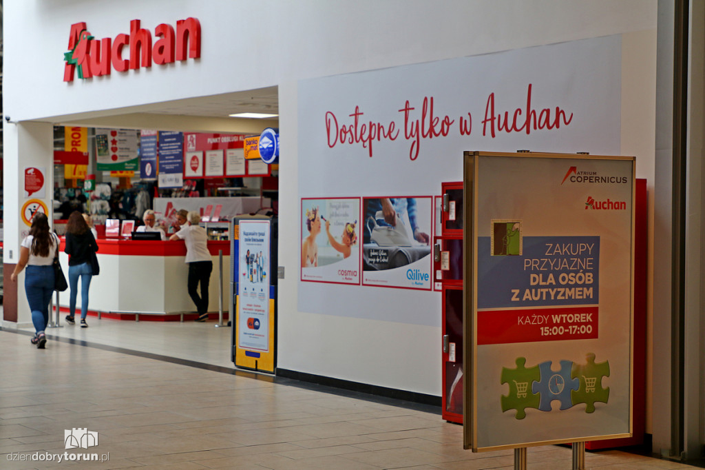 Ciche godziny w hipermarkecie Auchan