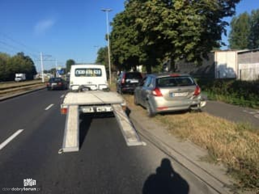 Zderzenie aut na Skłodowskiej