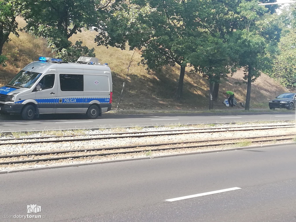 Zdarzenie drogowe na ul. Waryńskiego