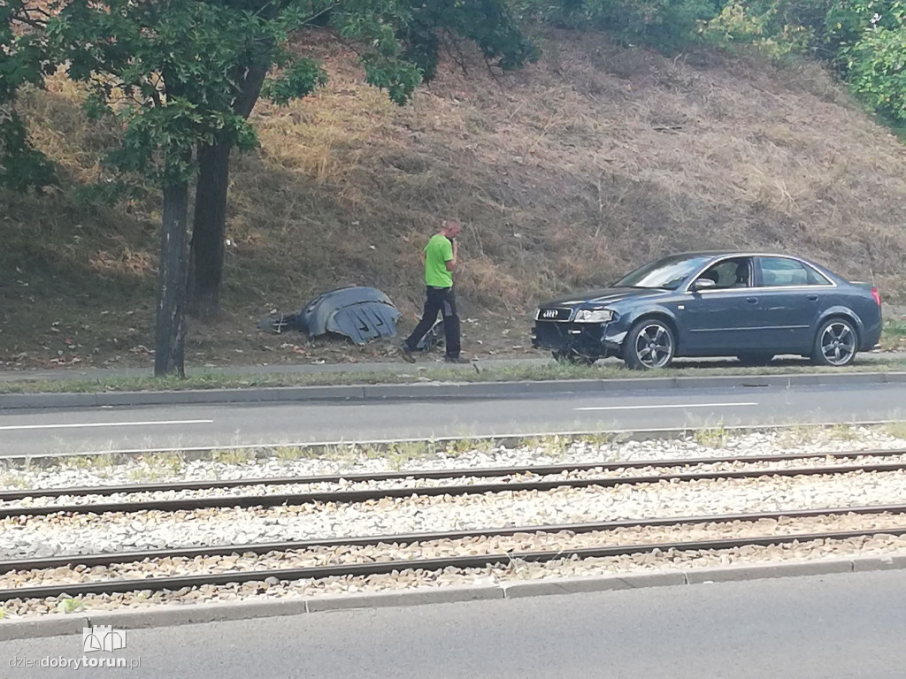 Zdarzenie drogowe na ul. Waryńskiego