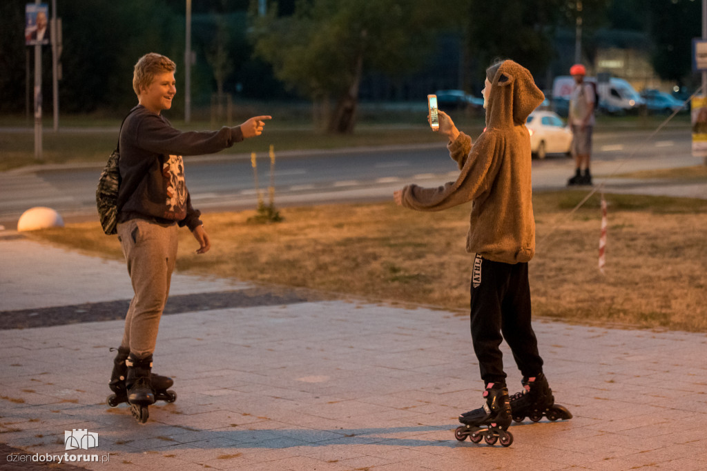 Nightskating koło Toruń Plaza