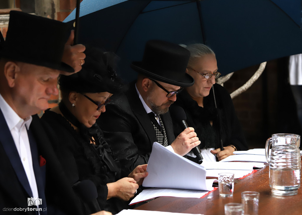 Narodowe Czytanie w ratuszu