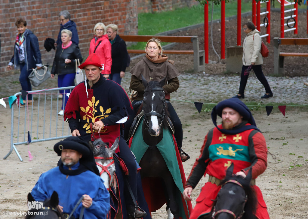 Turniej rycerski na zamku krzyżackim