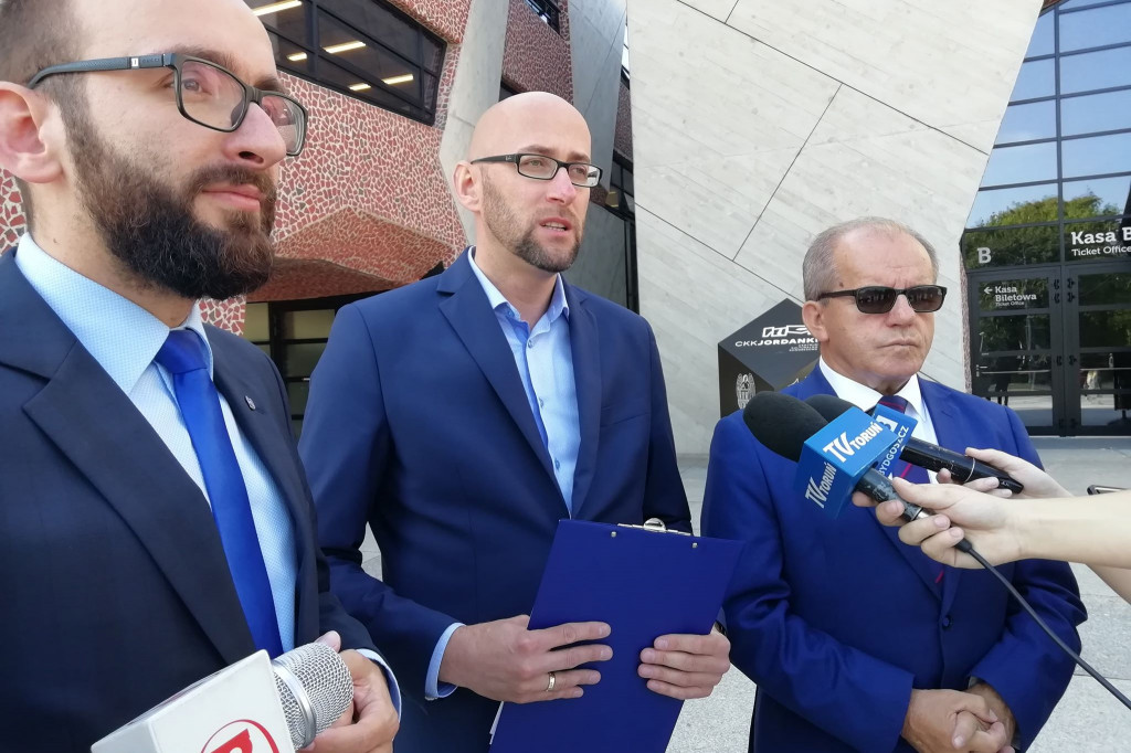 Konferencja kandydatów PiS do senatu