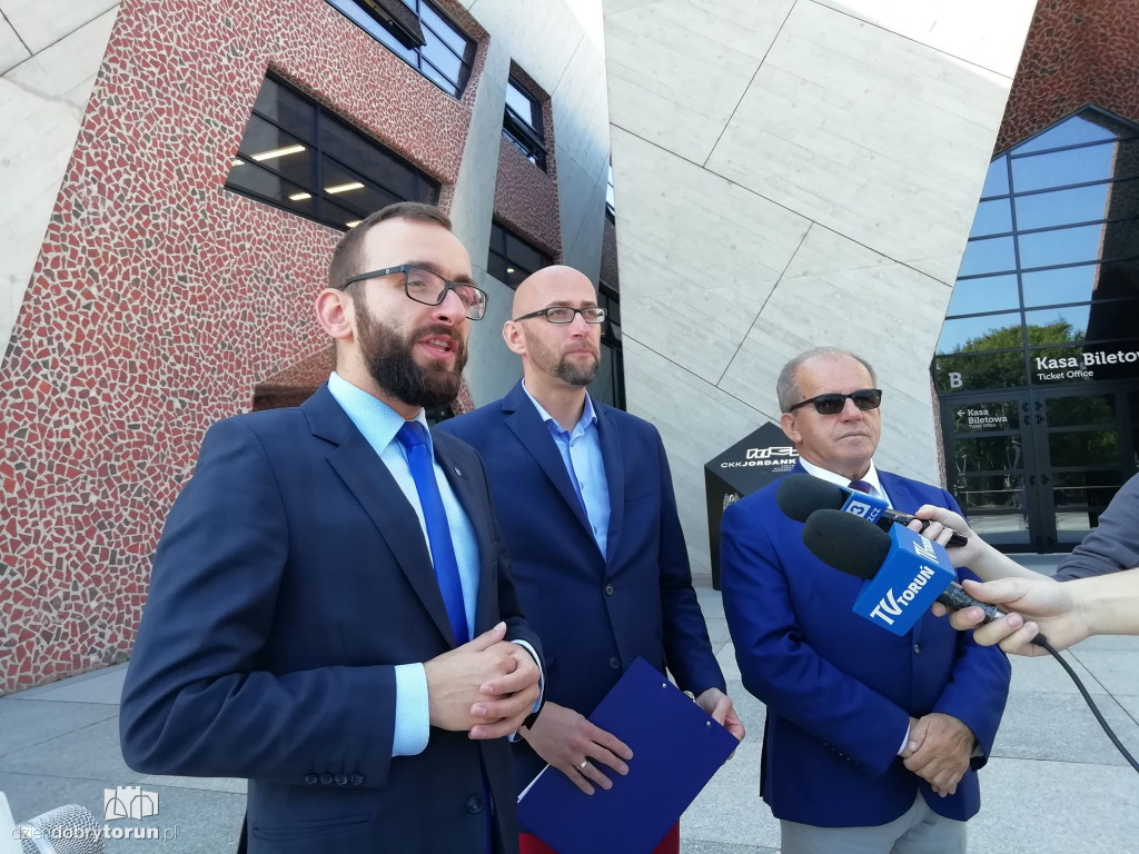 Konferencja kandydatów PiS do senatu