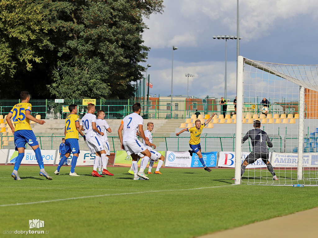 Elana Toruń 2:4 Lech II Poznań