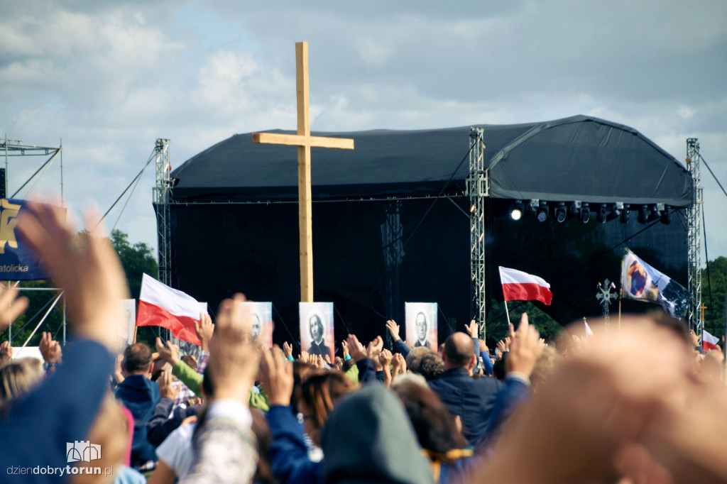 Polska pod krzyżem w Kruszynie