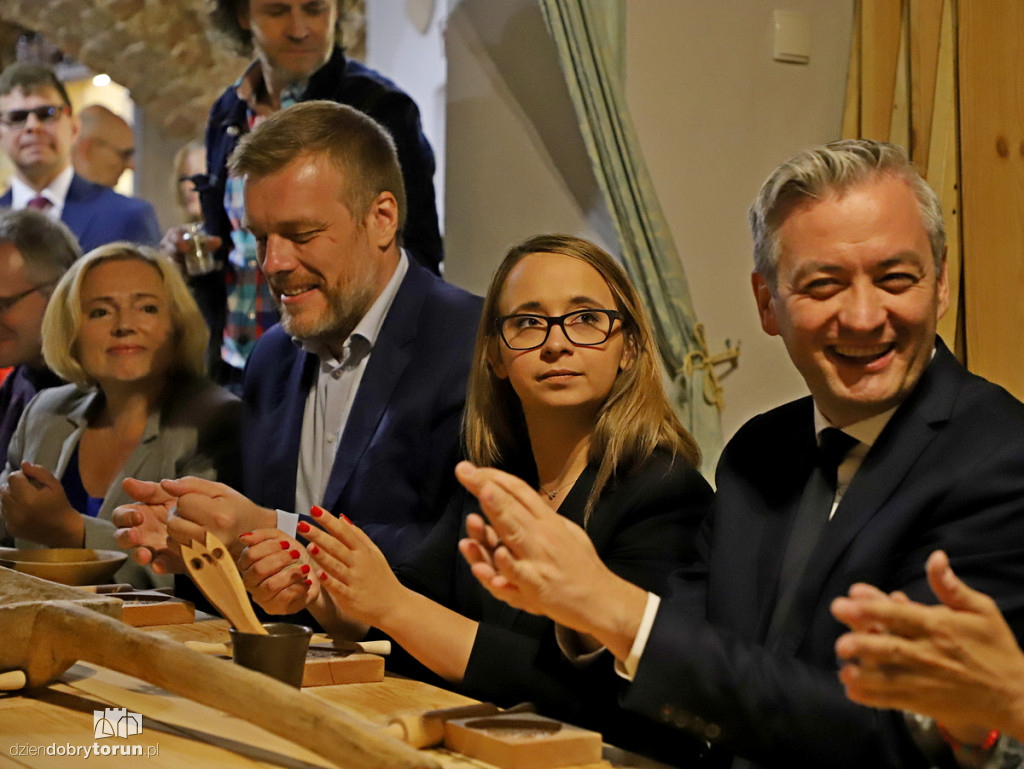Politycy Lewicy wypiekali pierniki