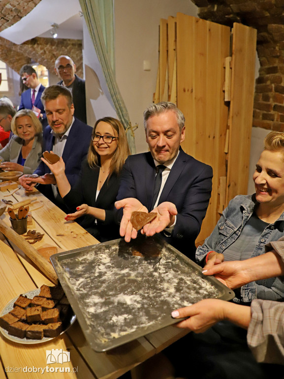 Politycy Lewicy wypiekali pierniki