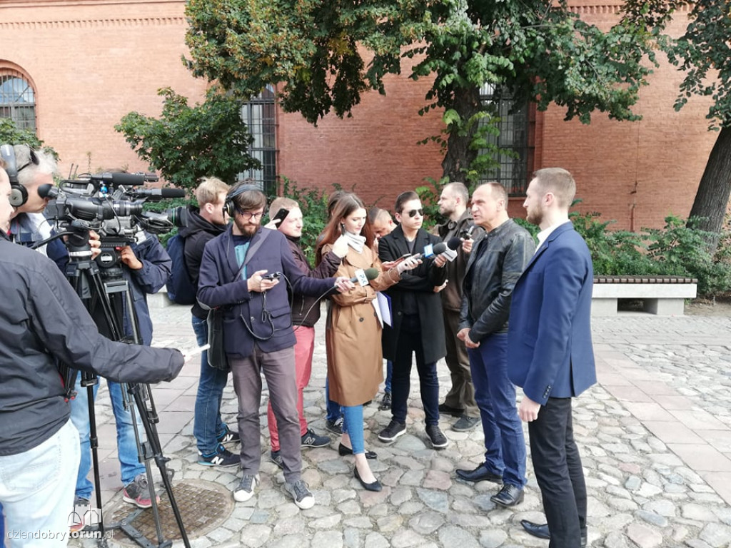 Konferencja Pawła Kukiza w Toruniu
