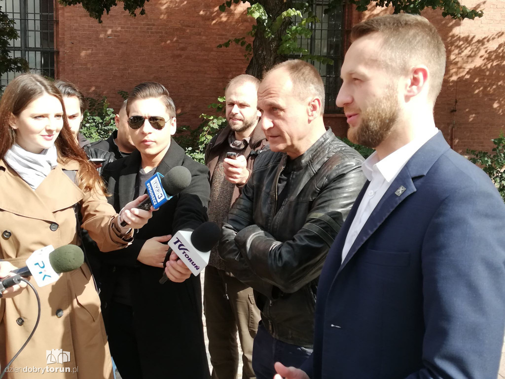 Konferencja Pawła Kukiza w Toruniu