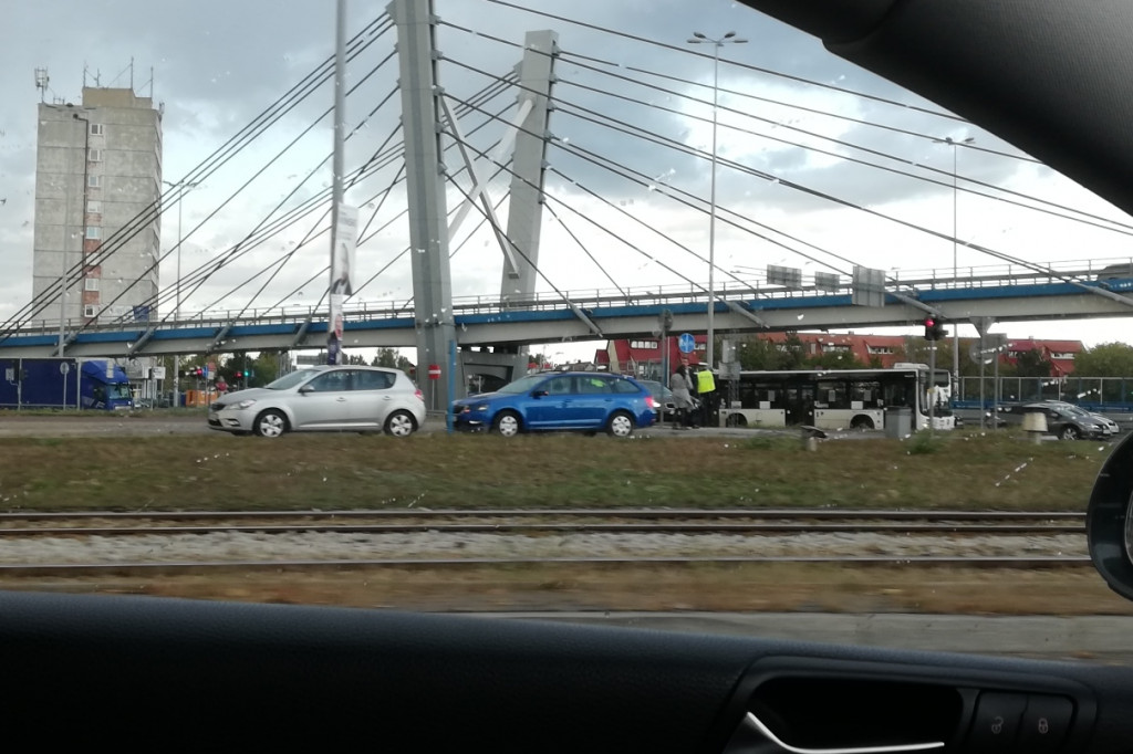 Zdarzenie drogowe na placu Daszyńskiego
