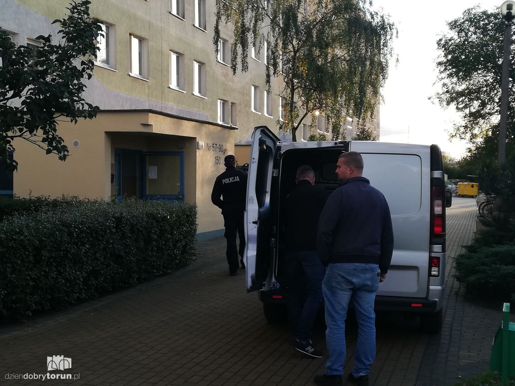 To cud! 4-latek wypadł z 11 piętra i żyje!