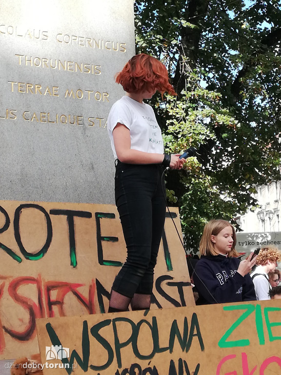 Młodzieżowy strajk klimatyczny w Toruniu