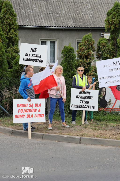 Protest mieszkańców na DK15 w Grębocinie