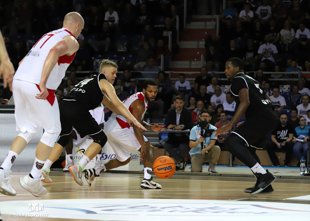 Polski Cukier Toruń 70:58 Karhu Basket Kauhajoki